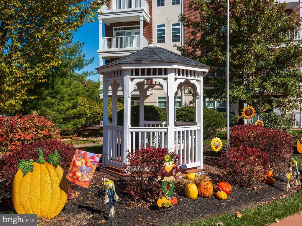 127 Gilpin Dr #a-208, WEST CHESTER