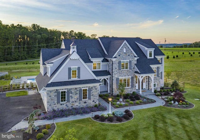 1339 Carolannes Way #nt, West Chester