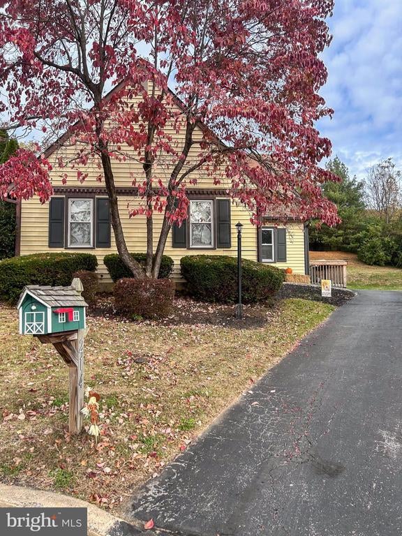 214 Armstead Ct, Downingtown