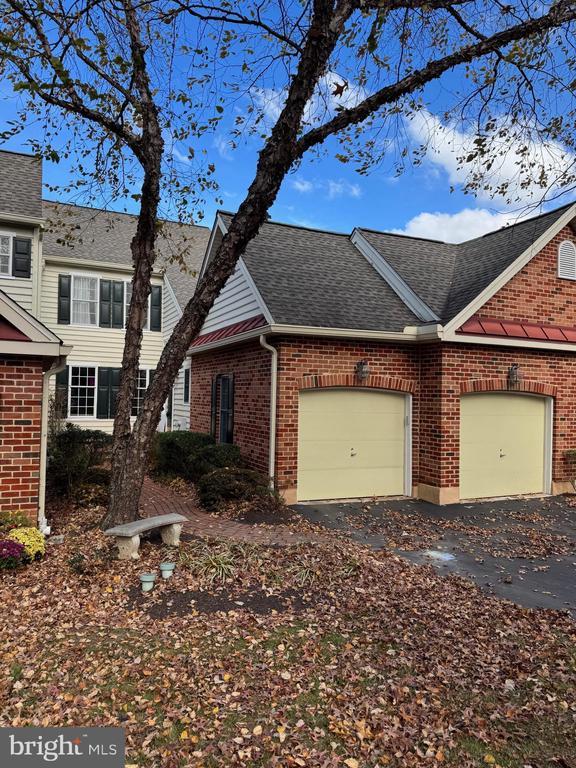 9 Fenwyck Cir, Phoenixville