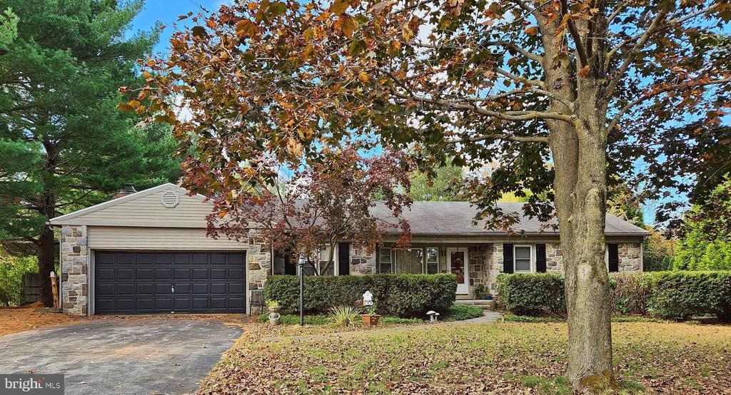 600 W Hoffecker Rd, POTTSTOWN