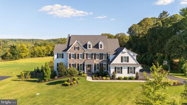 24 New Whitehorse Way, Malvern