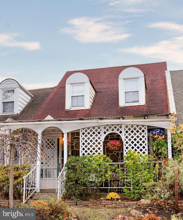 902 Woodlawn Ave, Phoenixville