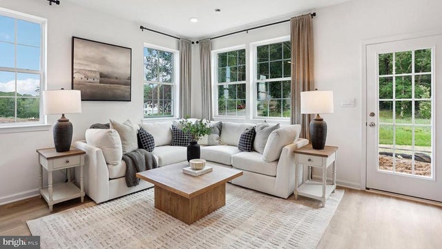 280 Derby Dr, Coatesville