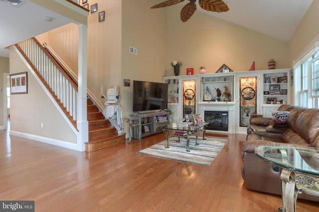 162 High Pointe Dr, Hummelstown