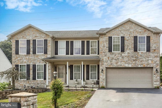 304 Kent Dr, Harrisburg