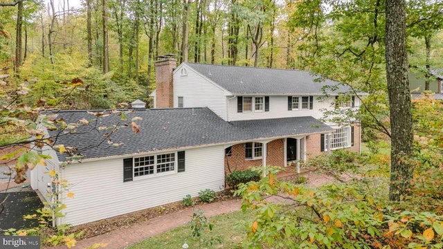 2221 Mockingbird Rd, Harrisburg