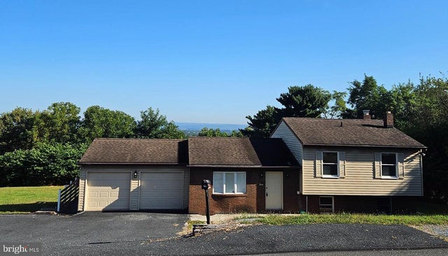 7860 Chambers Hill Rd, Harrisburg