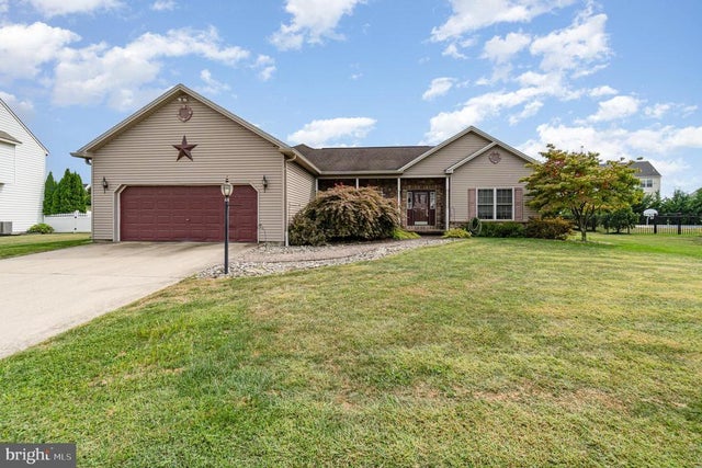 5993 Three Rivers Dr, Harrisburg