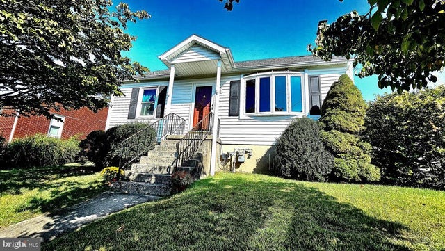 8108 Spruce Dr, Harrisburg