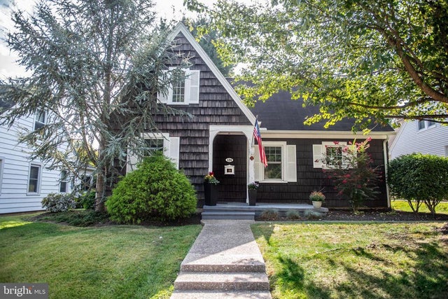 124 Maple Ave, Hershey