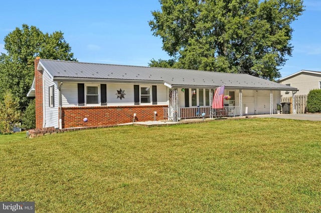 145 E Vickie Ln, Elizabethville