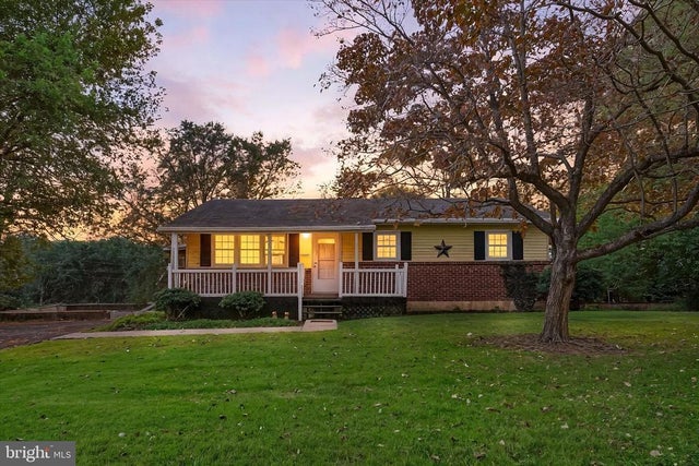 2441 River Rd, Middletown