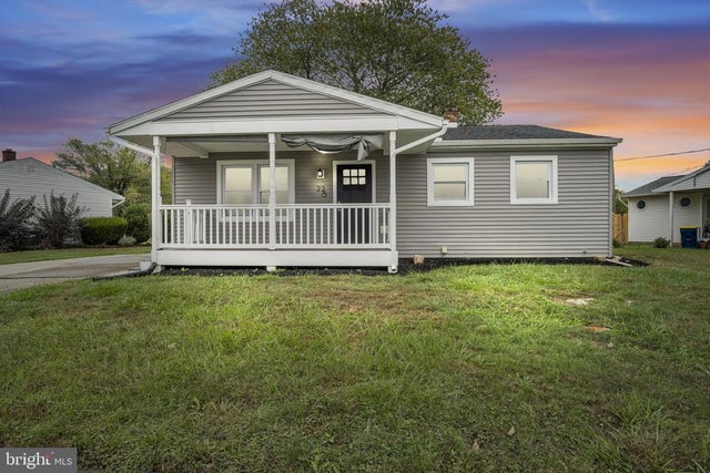 22 Shirley Dr, Middletown