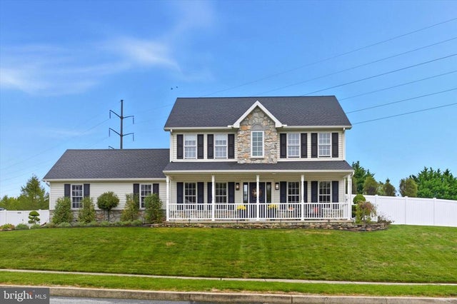 1607 Churchill Rd, Harrisburg