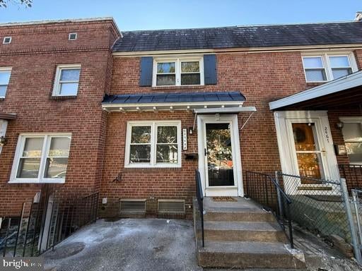 2469 Adrian St, HARRISBURG