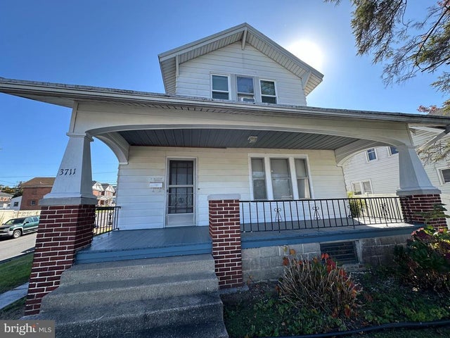 3711 Walnut St, Harrisburg