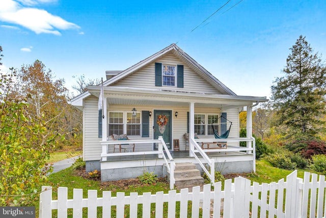 1651 Fishing Creek Valley Rd, Harrisburg