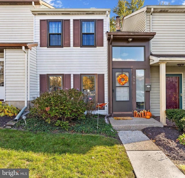 650 Lopax Rd, Harrisburg