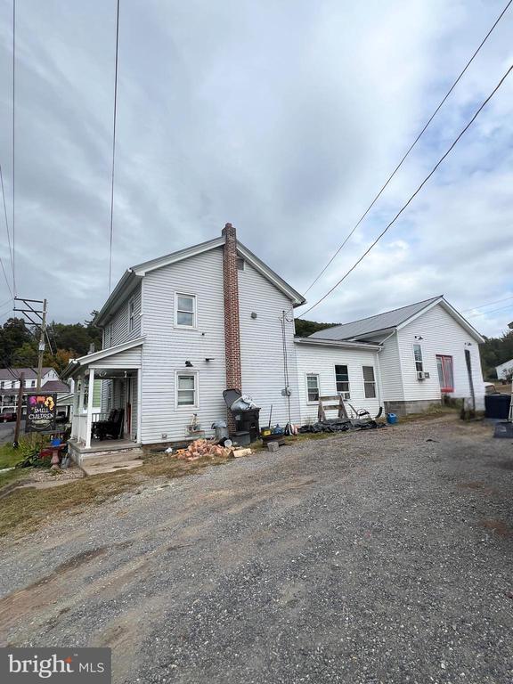 1238 Erdman Rd, Lykens