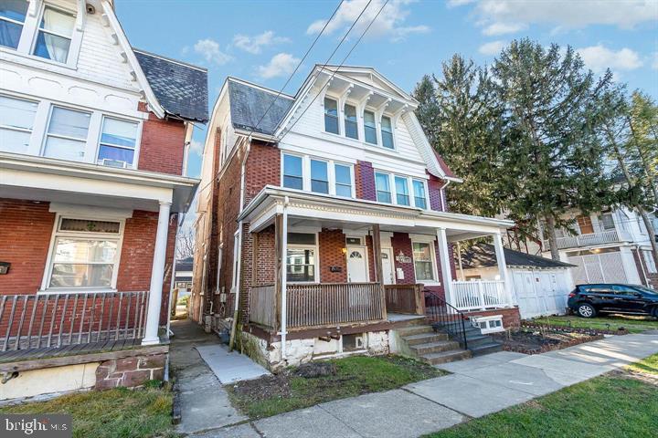 1611 North St, HARRISBURG