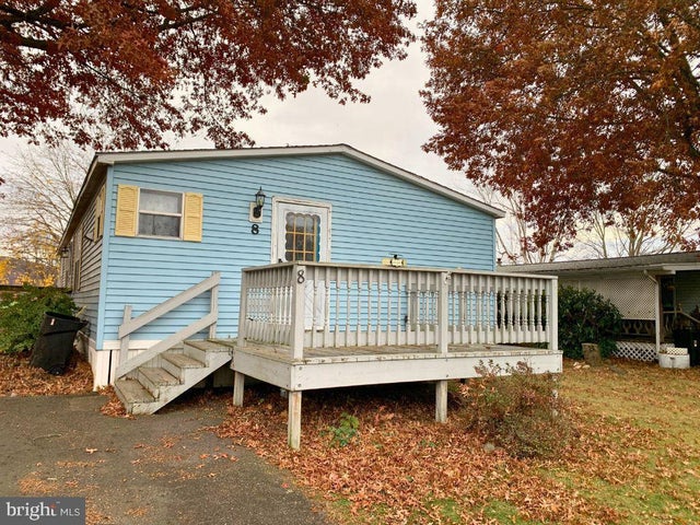 8 Midland Dr, Millersburg