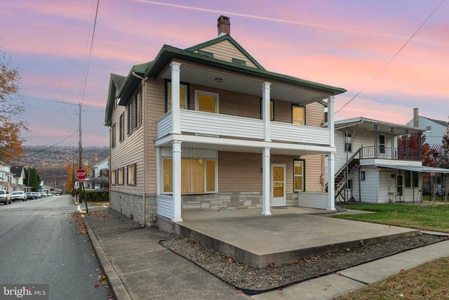 477 North St, Millersburg