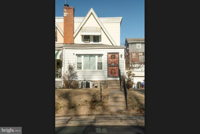 725 Yeadon Ave, Lansdowne