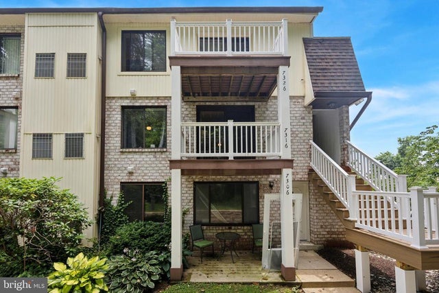 7316 Hilltop Dr #120, Brookhaven
