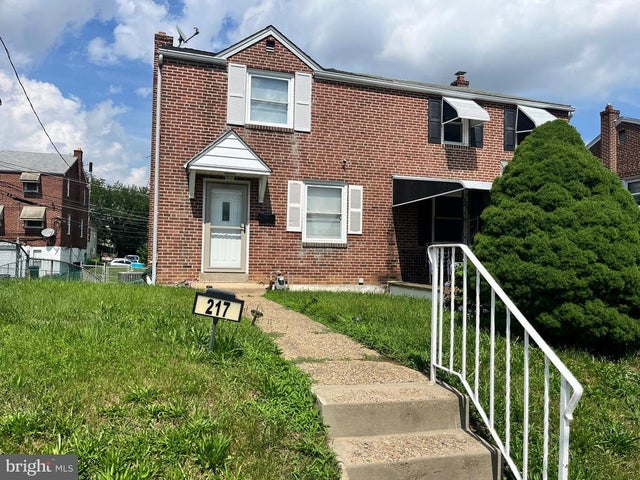 217 Foster Ave, Sharon Hill