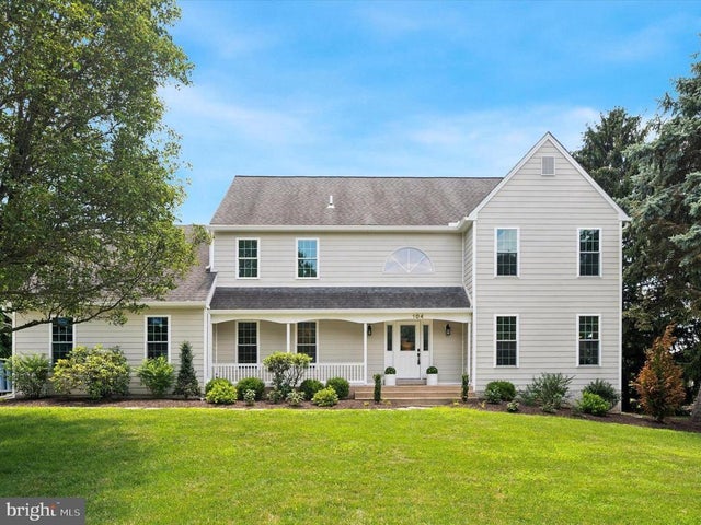 104 Harvest Ln, Broomall