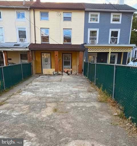 68 Blanchard Rd, Drexel Hill