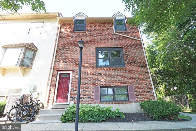 50 Silver Lake Terrace, Morton