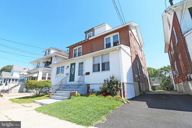 370 Amosland Rd, Holmes