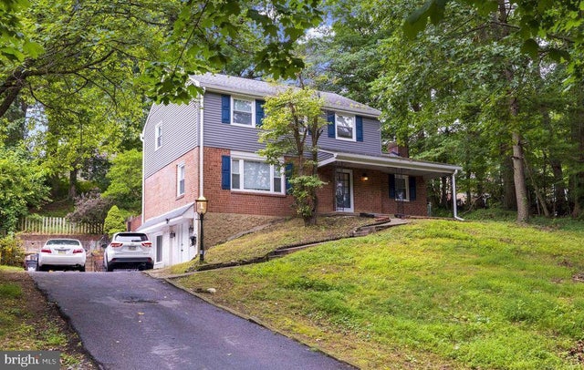 517 W Woodland Ave, Springfield