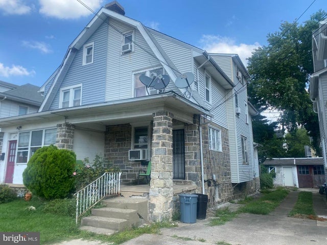 417 Holly Rd, Yeadon