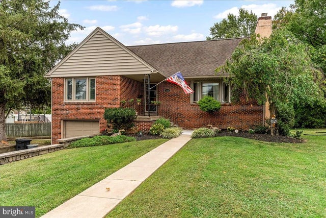 1908 Franklin Ave, Morton