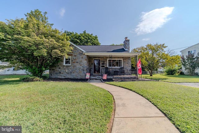 526 Kelly Ave, Woodlyn