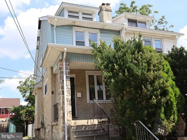 537 Orchard Ave, Lansdowne