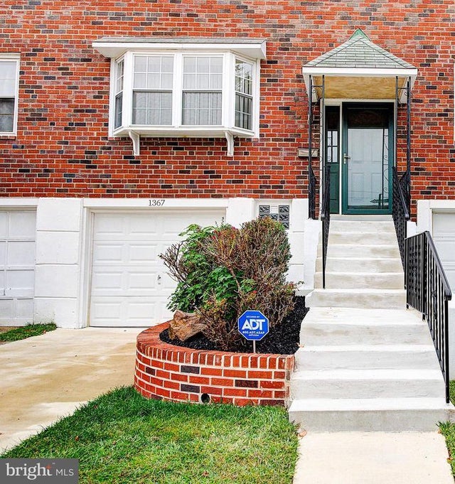 1367 Adair Rd, Brookhaven