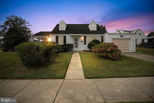 706 Brooke Ave, Morton