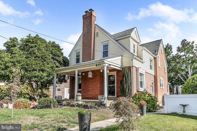 833 Anderson Ave, Drexel Hill