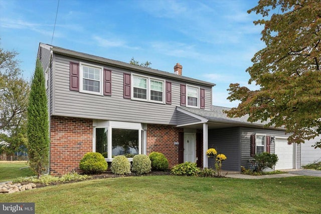 4181 Marianne Dr, Brookhaven