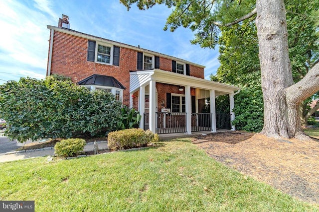 304 Earlington Rd, Havertown