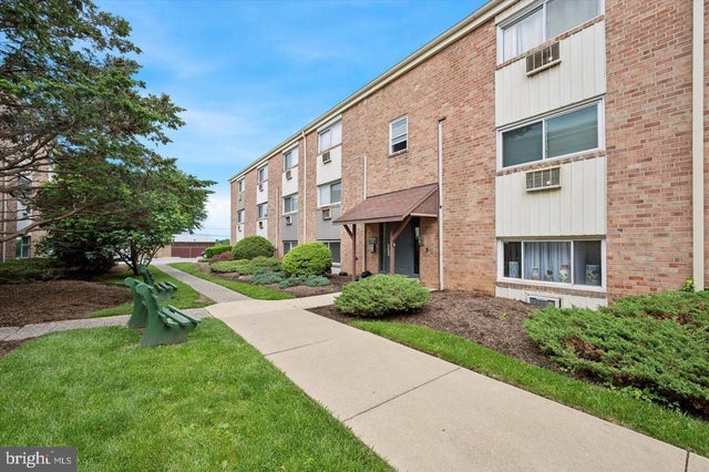 8125 W Chester Pike ##c-5, Upper Darby