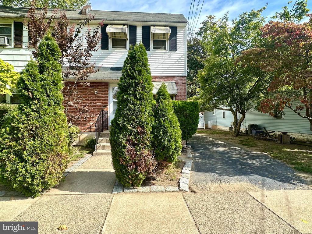 119 Walnut St, MORTON