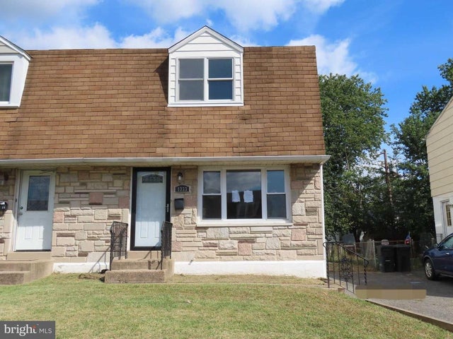 1333 Price St, Trainer