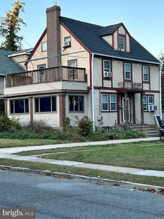 345 Wayne, Lansdowne