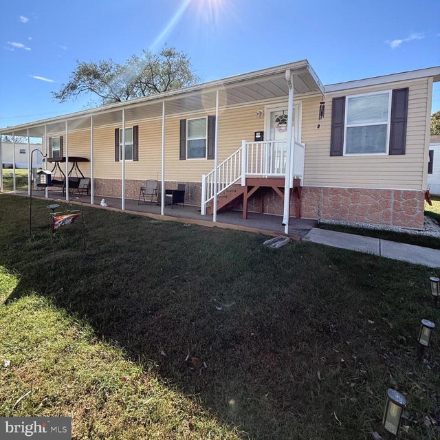 182 Fifth Ave, Media