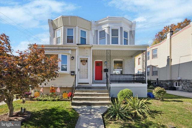 211 Cedar Ave, Holmes